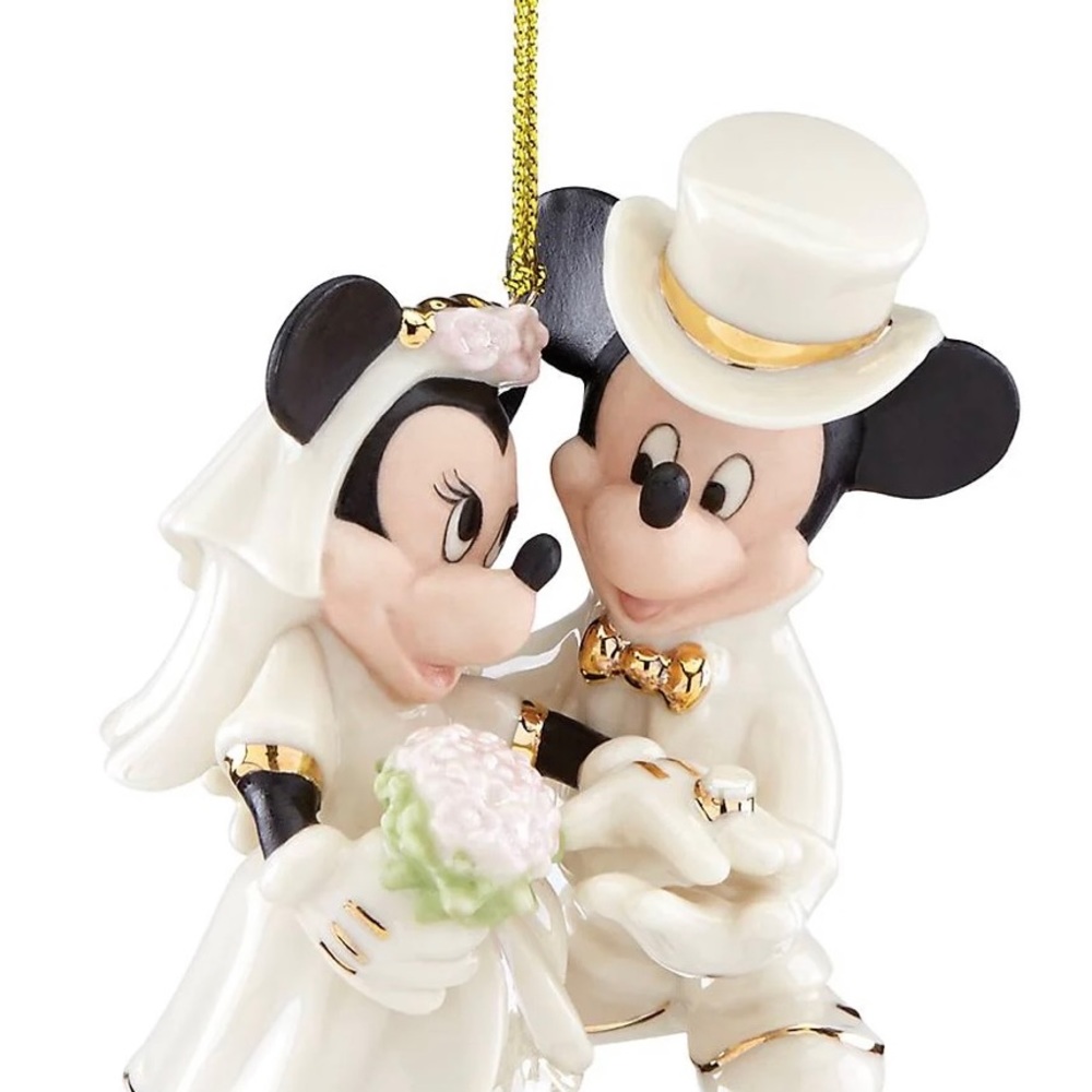 Lenox Disney Showcase Collection Minnie’s Dream Wedding Ornament